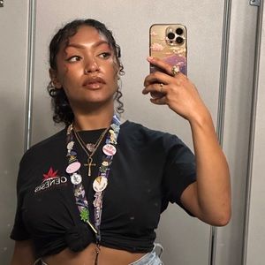 Meet your Posher, Reba